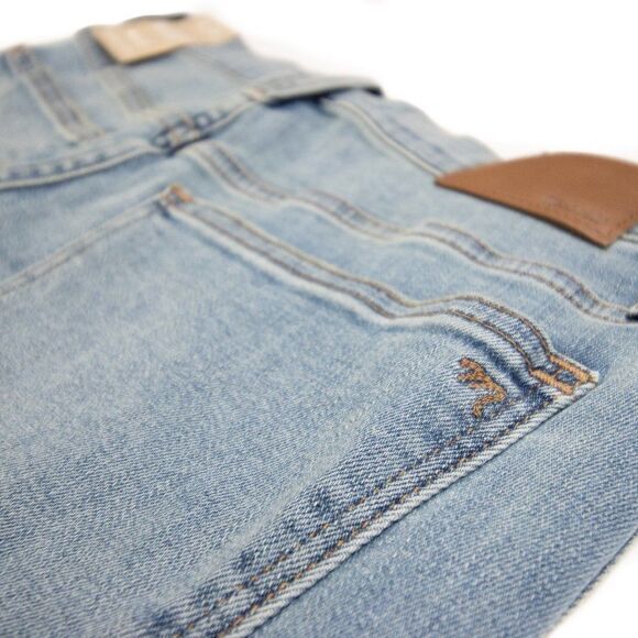 NEW Roadtripper Supersoft Stovepipe Jeans in Plattwood Wash, size 28 - Picture 12 of 16